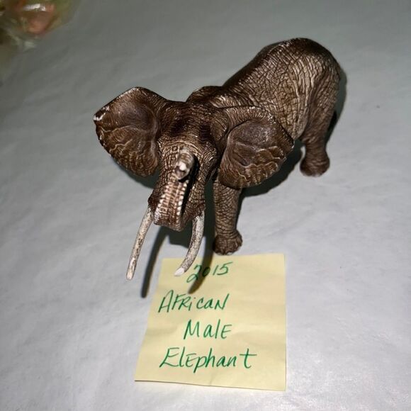 SCHLEICH 2015 am limes 69 African ELEPHANT with tusks - Picture 5 of 5